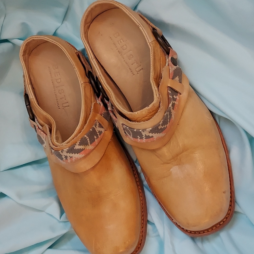 Bed stu 8 clogs